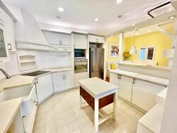 High Street Centre (D6), Apartment #521647801